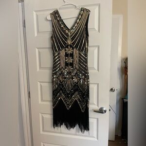 Elegant Black and Gold Beaded Flapper 1920’s Dress